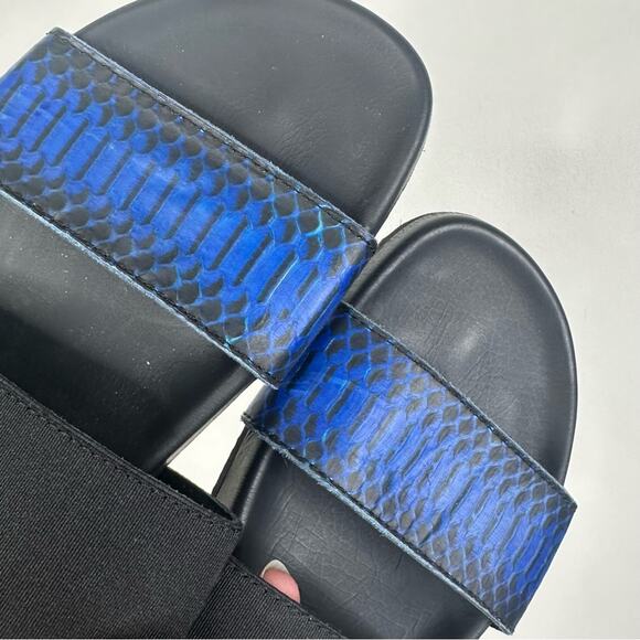 Helmut Lang Women’s Size 37/US 7 Black Blue Python Open Toe Slide Sandals - Picture 2 of 7